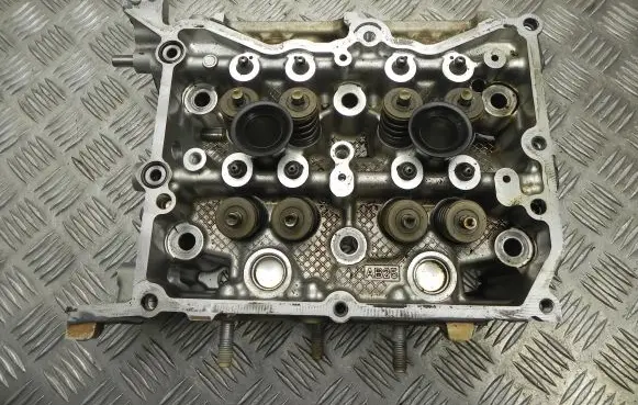 Subaru Outback (BS) Engine head AB25
