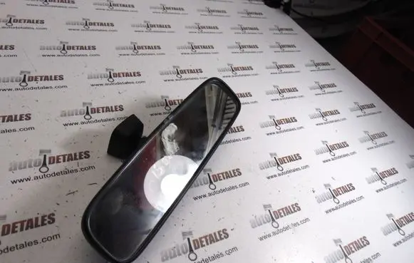 Rear view mirror (interior)