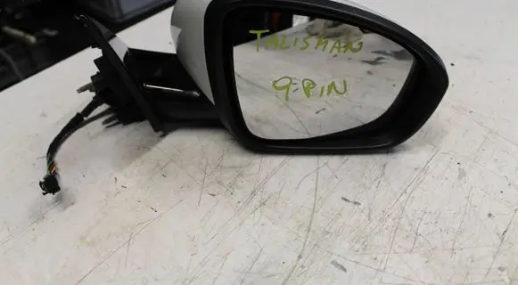 Renault Talisman Front door electric wing mirror