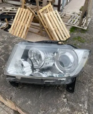 Jeep Cherokee Headlight/headlamp