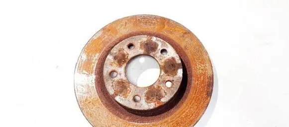 Nissan Juke I F15 Front brake disc ventiliuojamas