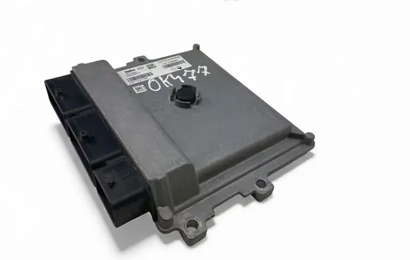 Renault Clio IV Engine control unit/module ECU 237102928R 237102706R
