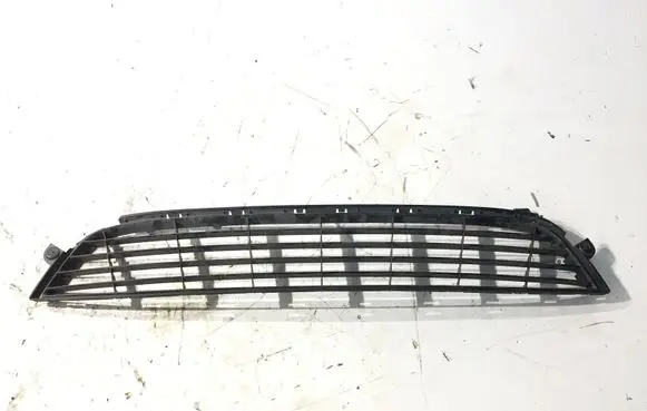 Dacia Dokker Front bumper lower grill MP6812 622547542R