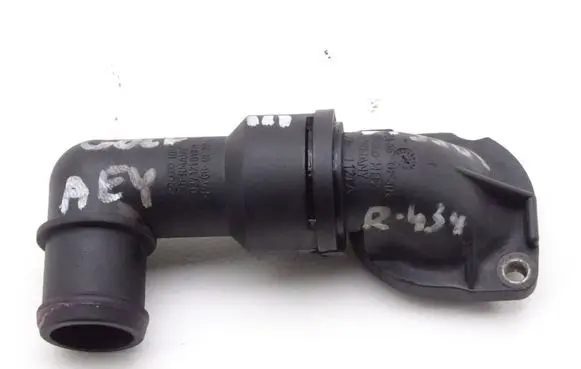 Volkswagen Caddy Engine coolant pipe/hose 037121619A