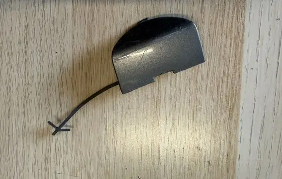 Fiat 500 Front tow hook cap/cover 735425619