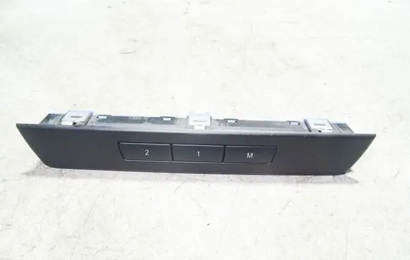 BMW 5 GT F07 Seat memory switch 9215813 28227071