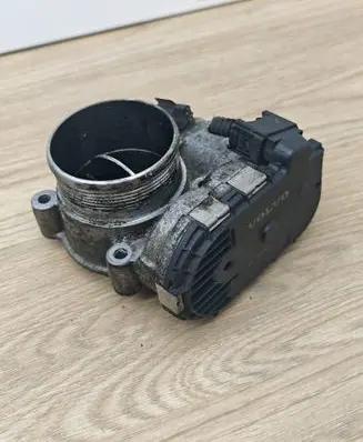 Volvo V70 Throttle valve 31216665 0280750520
