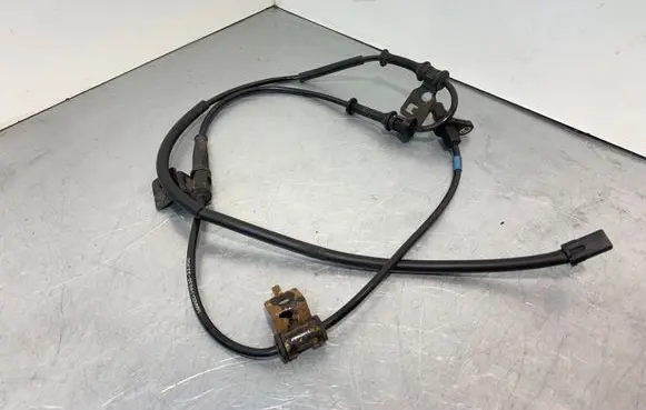 Hyundai i40 ABS brake wheel speed sensor 598303Z900