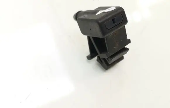 Citroen Berlingo Windshield washer spray nozzle 