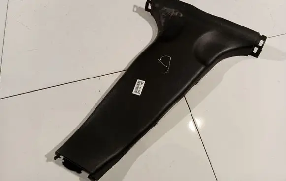 Honda Accord (B) pillar trim (top) 84121SEAY0Q30