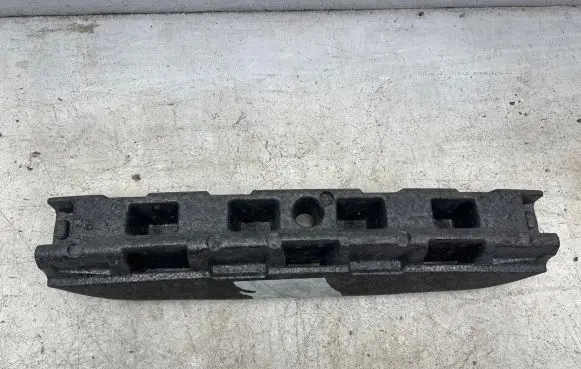 Porsche Cayenne (92A) Front bumper foam support bar 7p5807550B