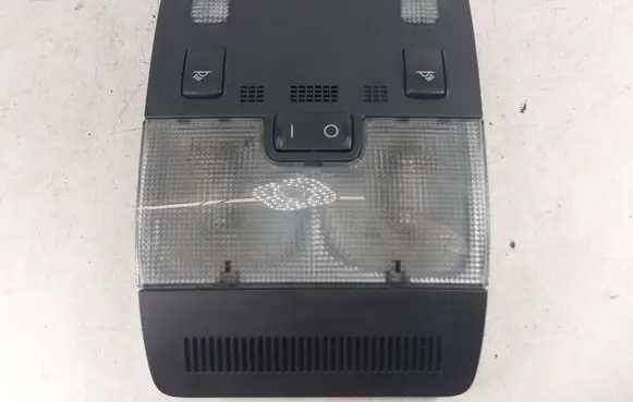 Audi A4 S4 B6 8E 8H Front seat light 16781020