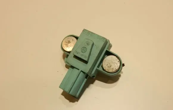 Audi A6 S6 C6 4F Airbag deployment crash/impact sensor 4F0955557 49104