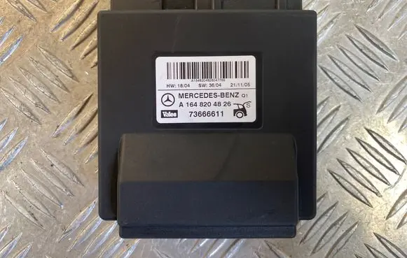 Mercedes-Benz R W251 Tailgate/trunk control unit/module A1648204826 73666611