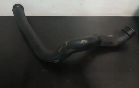 Volvo S60 Intercooler hose/pipe 30794888