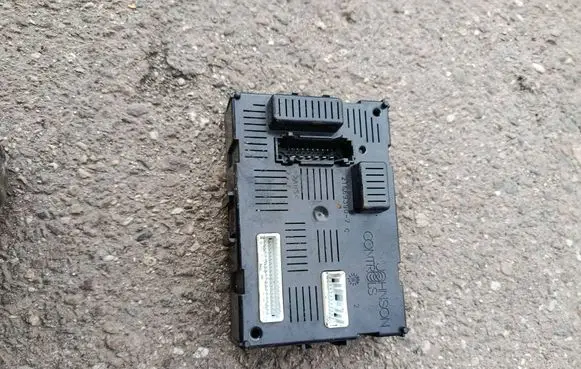 Nissan Note (E11) Comfort/convenience module 284B2BC52A 281192962B 00342879