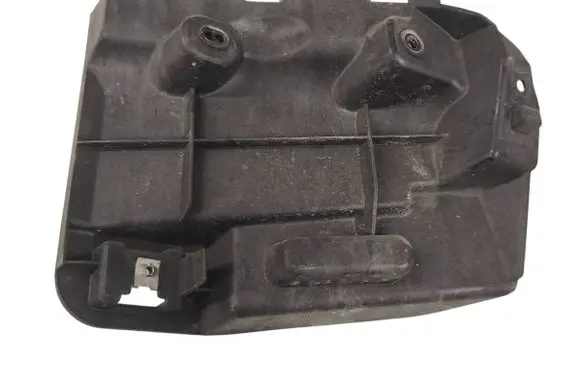 Maserati Ghibli Rear bumper mounting bracket 670004470