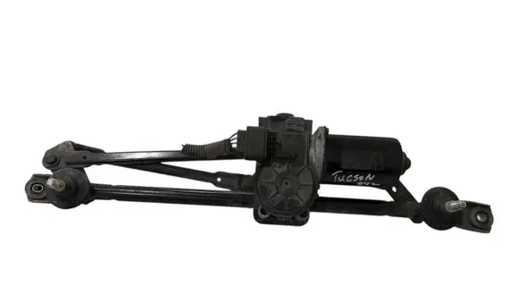 Front wiper linkage and motor