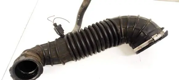 Audi Q5 SQ5 Air intake hose/pipe 03G129629D