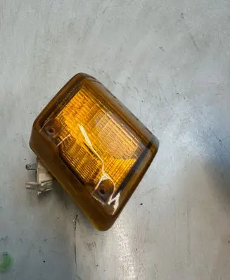 Volkswagen Transporter - Caravelle T3 Front indicator light 251953142A