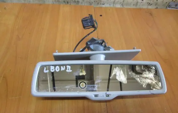 Seat Leon (1P) Rear view mirror (interior)