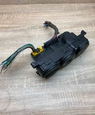 Opel Vectra B Climate control unit 69262209 WITHPLUG