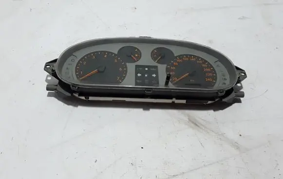 Renault Scenic I Speedometer (instrument cluster) 8200215695