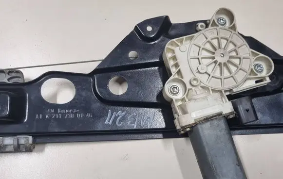 Mercedes-Benz E W211 Rear door window regulator with motor 991893100 04084641 A2118202342