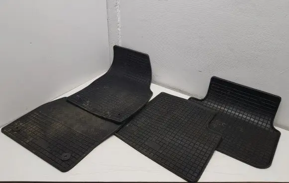Skoda Scala Car floor mat set 