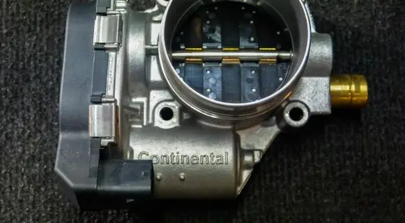 BMW 5 F10 F11 Throttle valve 7588625 A2C83786800