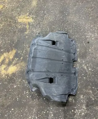 Mercedes-Benz S W221 Engine splash shield/under tray A2215204323
