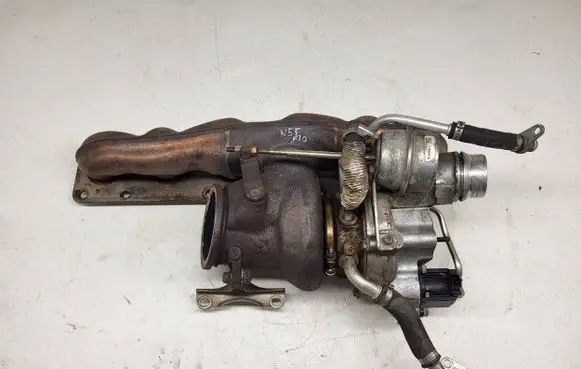 BMW 5 F10 F11 Turbo 7583908 1000046698 806E85