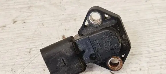 Volkswagen Golf IV Air pressure sensor 038906051 0281002177