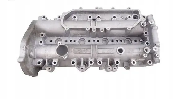 Iveco Daily 6th gen Rocker cam cover 5802363690