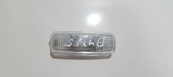 Audi A6 S6 C5 4B Other interior light 8l0947105a 1541sj0
