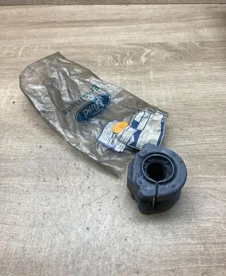Ford Escort Front anti-roll bar/stabilizer link 1634901 86AB5484BA