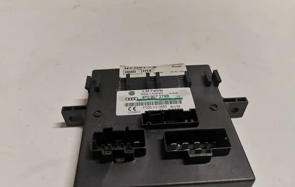 Audi A6 S6 C6 4F Comfort/convenience module 4F0907279B