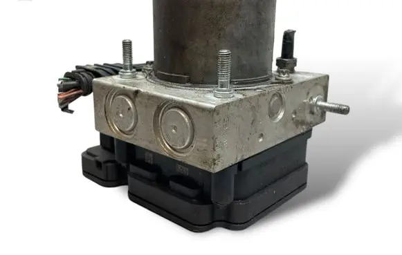 Opel Movano B ABS Pump 476603593R 269608 B0S0901