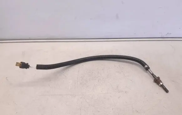 Mercedes-Benz C W204 Lambda probe sensor A0071539928 1006988403400