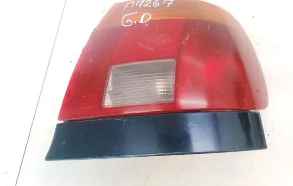 Audi A4 S4 B5 8D Tailgate rear/tail lights