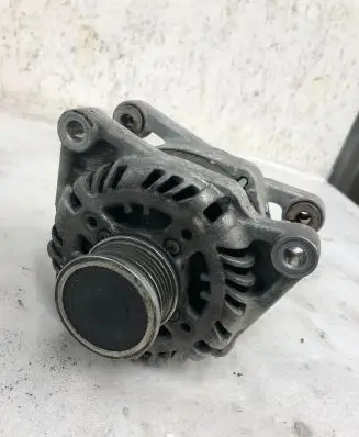 Opel Grandland X Generator/alternator 9824742880