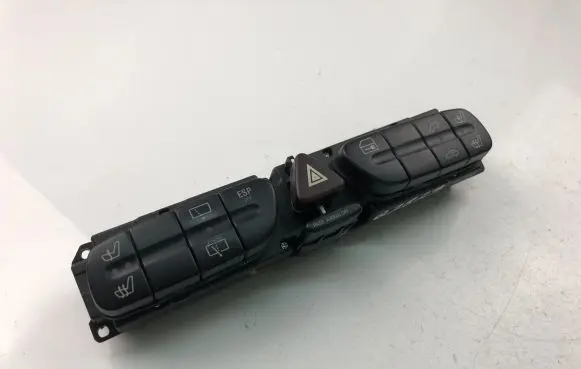 Mercedes-Benz C W203 Hazard light switch 2038210281