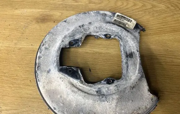 Volvo S80 Rear brake disc plate dust cover P30666403