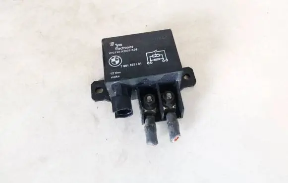BMW X5 E70 Glow plug pre-heat relay 7661503 v23132-a2001-x26