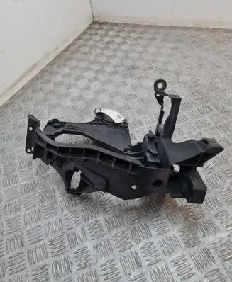 Audi A5 8T 8F Headlight/headlamp mounting bracket 1301073054