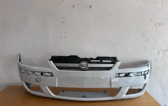 Opel Combo C Front bumper 13120824