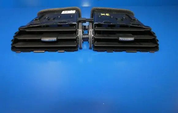 Jaguar XE Dashboard side air vent grill/cover trim