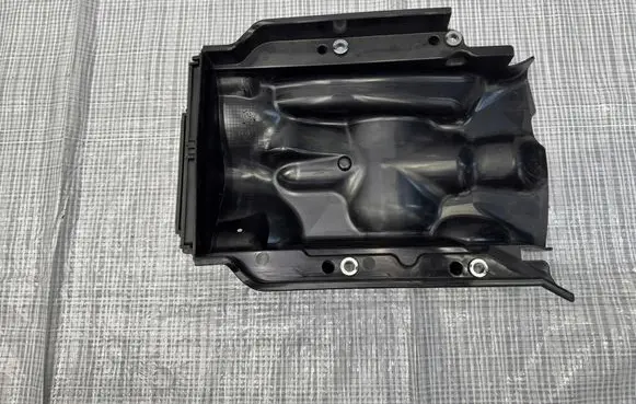 Mercedes-Benz X-class W470 Engine control unit box A6420900217