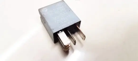 Renault Espace III Other relay 6025111584A