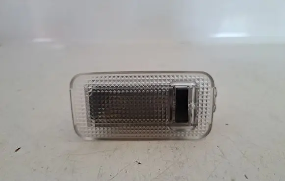 Toyota Avensis T250 Boot/trunk interior light 8124005051